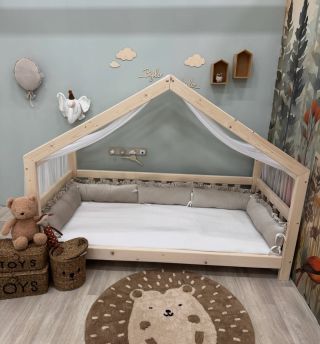 Sluničko ploché 🌞 Vyvýšená stříška 🌞 - přirodni dekor #domeckovepostelekids #domeckovepostylky #postylka #detskypokoj...